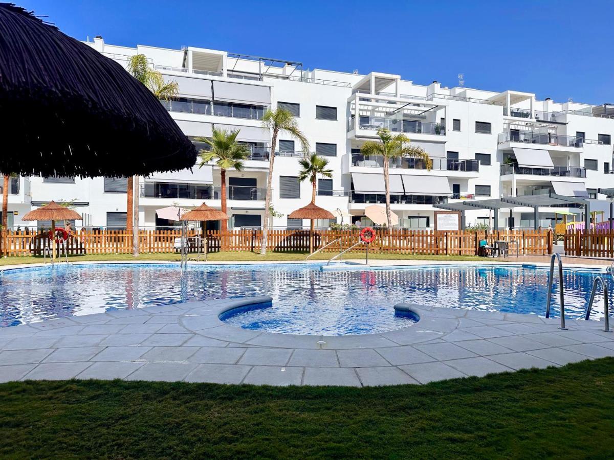 Apartamento Aguacate Beach Golf موتريل المظهر الخارجي الصورة